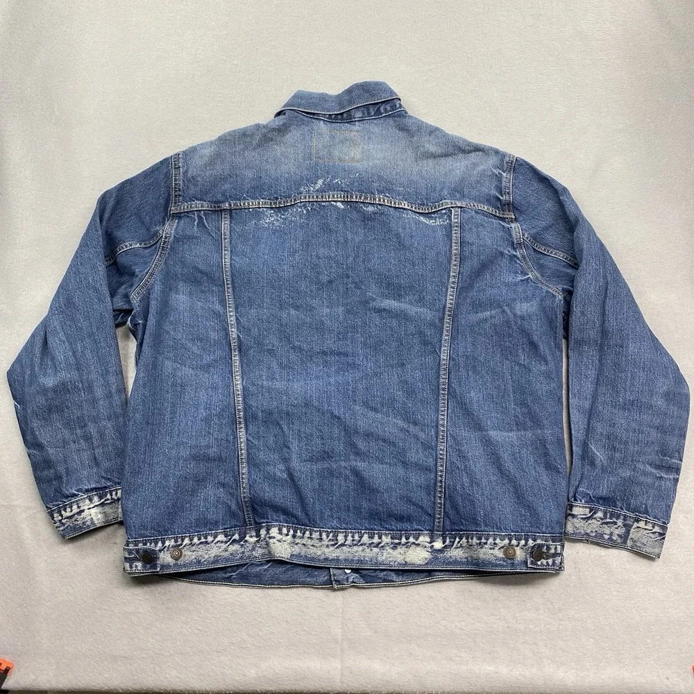 Levis item levis